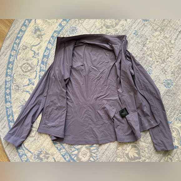 Lululemon SeaWheeze Fast and Free Windbreaker Dusky Lavender - Picture 10 of 13